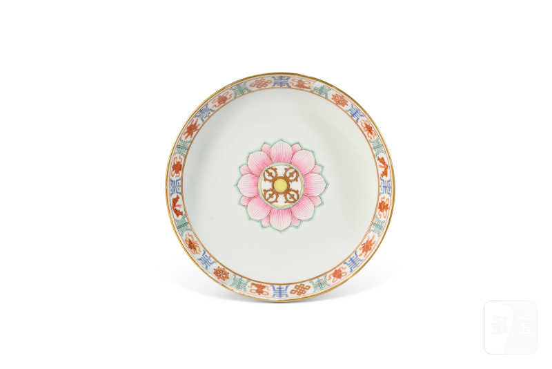 CINQ COUPES EN PORCELAINE DE LA FAMILLE ROSE  CHINE, DYNASTIE QING, ÉPOQUE DAOGUANG (1821-1850), MARQUES 'BARAGON TUMED' EN MONGOL BITCHIG EN ROUGE DE FER - 图6